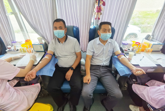 旬陽縣紅軍鎮(zhèn)開展“學(xué)黨史、辦實(shí)事”愛心獻(xiàn)血 活動